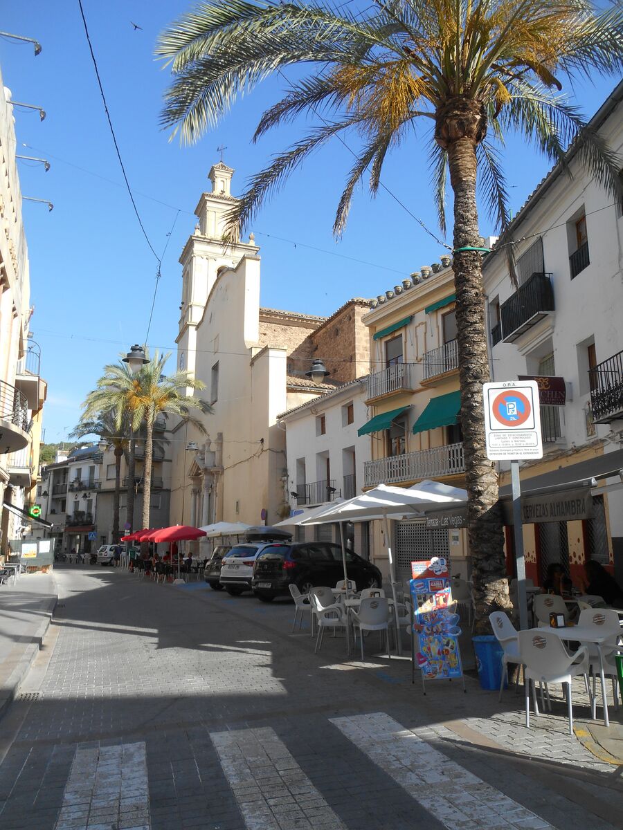 Plaza del pueblo de Buñol