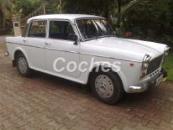 Premier Padmini 1982 Sedan Padmini 1.1 MANUAL (42 CV)