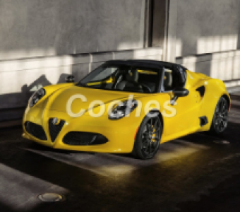 Alfa Romeo 4C  2015