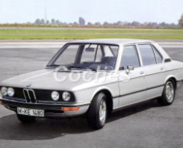 520 2.0 MANUAL (115 CV)