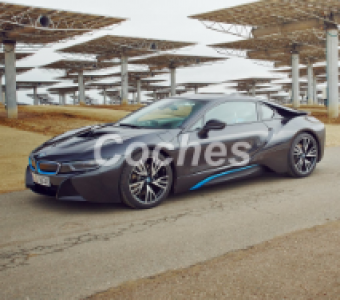 BMW i8  2017