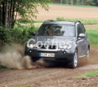 BMW X3  2004