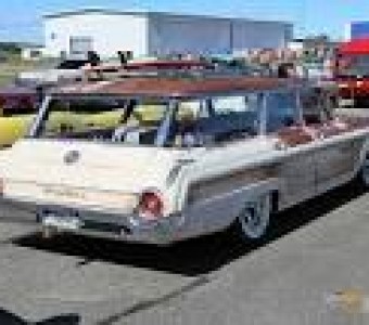 Ford Country Squire  1962