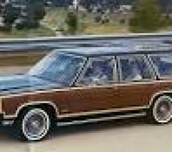 Ford LTD Country Squire  1982