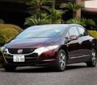 Honda FCX Clarity  2017