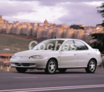 Hyundai Elantra  1996