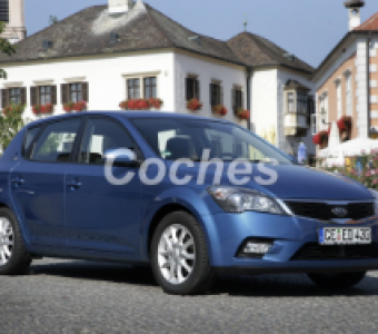 Kia Cee'd  2010