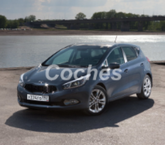 Kia Cee'd  2012