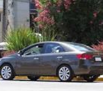 Kia Cerato  2012