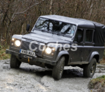 Land Rover Defender  2013