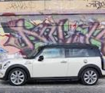 MINI Clubman  2010