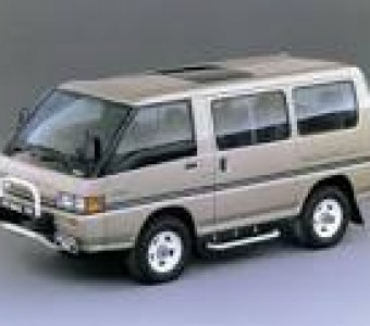 Mitsubishi Delica  2000