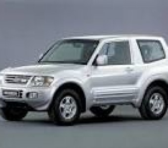 Mitsubishi Pajero  2002