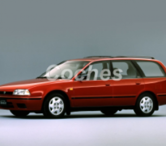 Nissan Avenir  1990