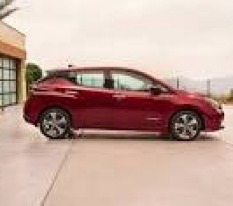 Nissan Leaf  2017