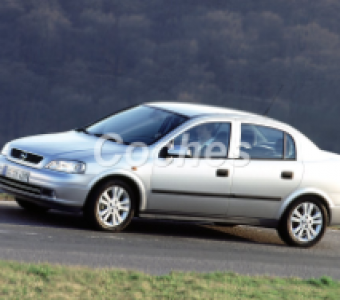 Opel Astra  1998