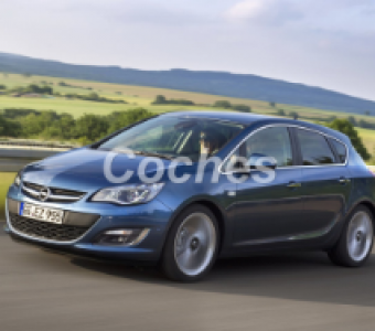 Opel Astra  2013