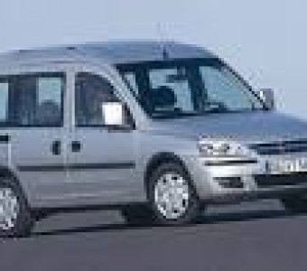 Opel Combo  2010