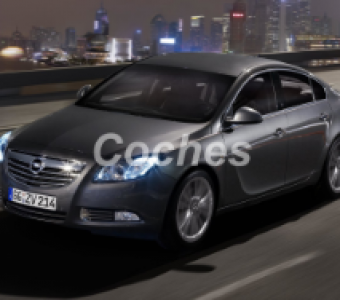 Opel Insignia  2012