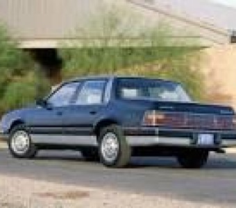 Pontiac Grand AM  1990