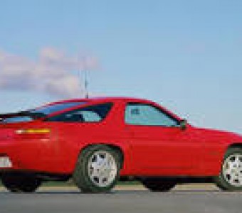 Porsche 928  1986