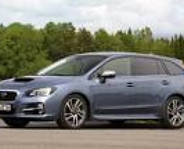 1.8 CVT (177 CV) 4WD
