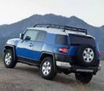 Toyota FJ Cruiser  2012