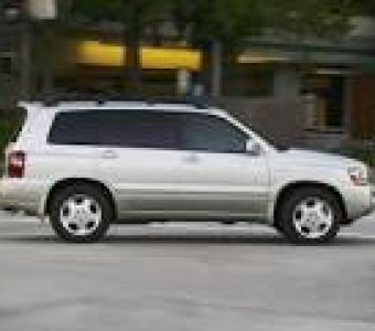 Toyota Highlander  2004