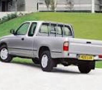 Toyota Hilux  2005