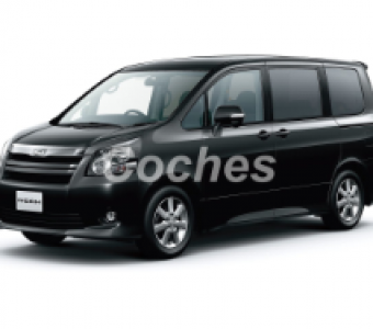 Toyota Noah  2014