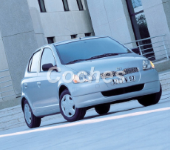 Toyota Yaris  2001