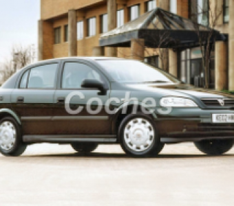 Vauxhall Astra  1998