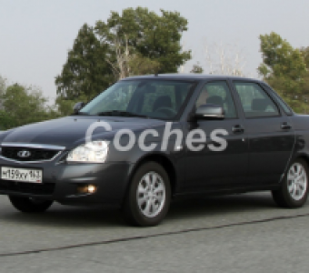 VAZ (Lada) Priora  2013