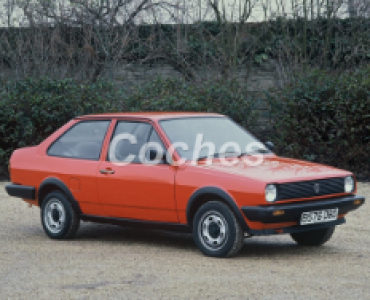 1.1 MANUAL (50 CV)