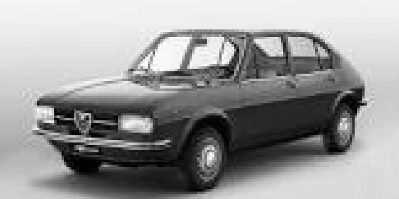 Alfa Romeo Alfasud 1982 Hatchback 5-Puertas Alfasud 1.3 MANUAL (69 CV)