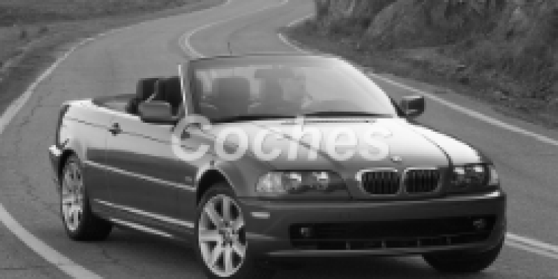 BMW Serie 3 2001 Cabriolet IV (E46) 318i 2.0 AUTOMATICO (143 CV)