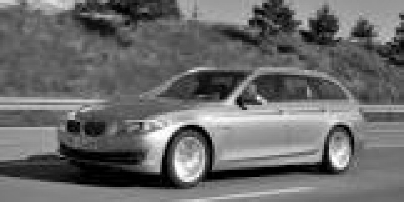 BMW Serie 5 2012 Liftback VI (F10/F11/F07) 550i xDrive 4.4 AUTOMATICO (450 CV) 4WD