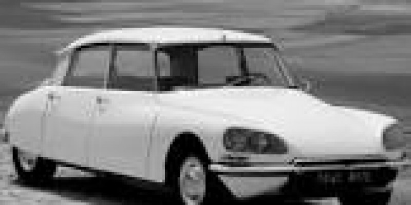 Citroen DS 1975 Sedan I Restyling 2 2.4 MANUAL (124 CV)