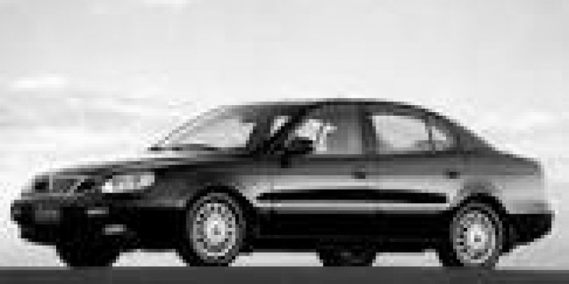 Daewoo Nexia 2001 Sedan I 1.5 MANUAL (90 CV)