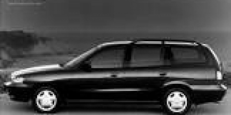 Daewoo Nubira 1998 Wagon 5-Puertas I 1.8 MANUAL (130 CV)