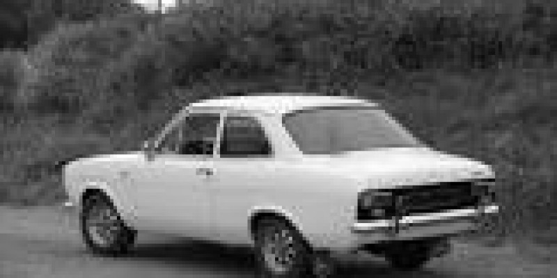 Ford Escort 1975 Sedan 2-Puertas I 1.1 MANUAL (44 CV)
