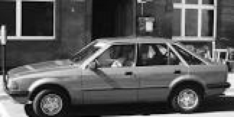 Ford Escort 1986 Hatchback 5-Puertas IV 1.6 AUTOMATICO (90 CV)