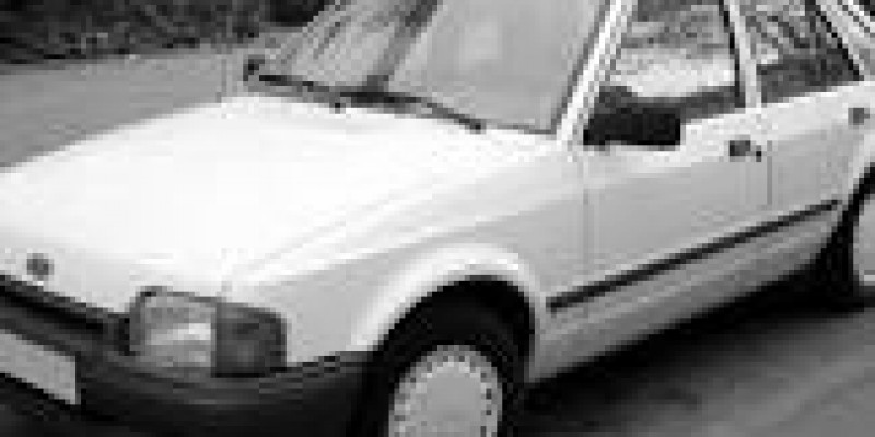 Ford Escort 1989 Hatchback 5-Puertas IV 1.6 AUTOMATICO (90 CV)