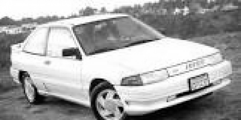 Ford Escort (North America) 1997 Sedan III 2.0 MANUAL (112 CV)
