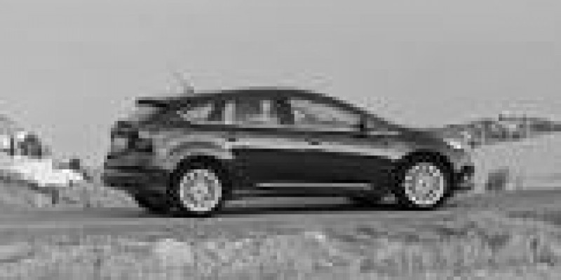 Ford Focus 2014 Hatchback 5-Puertas III Restyling 2.0 MANUAL (160 CV)