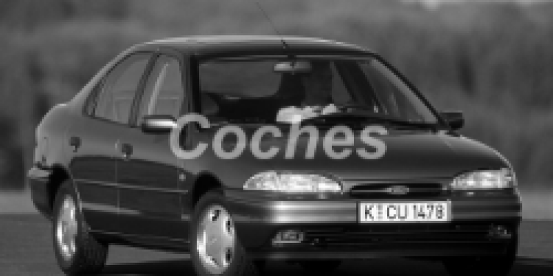 Ford Mondeo 1994 Liftback I 2.0 MANUAL (136 CV)