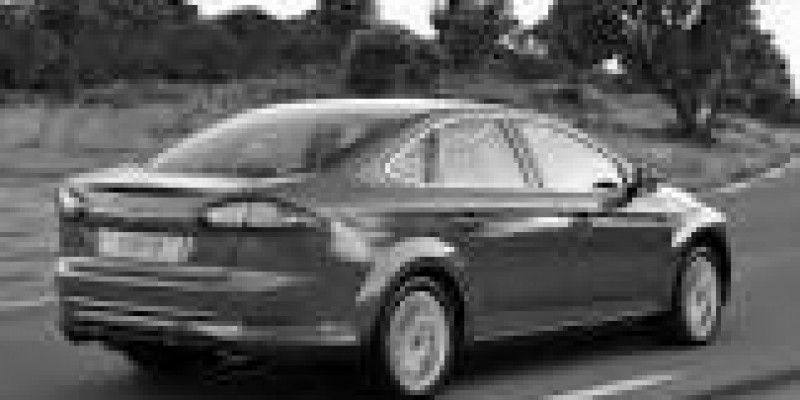 Ford Mondeo 2007 Sedan IV 1.8d MANUAL (101 CV)
