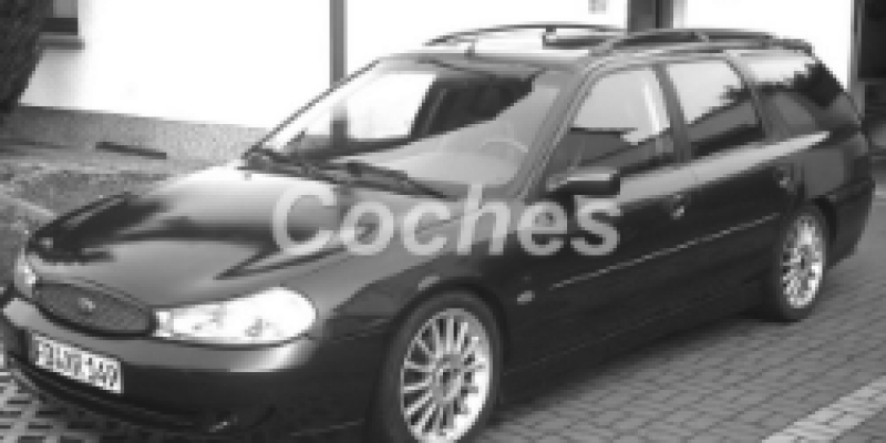 Ford Mondeo ST 1999 Wagon 5-Puertas II ST200 2.5 MANUAL (205 CV)
