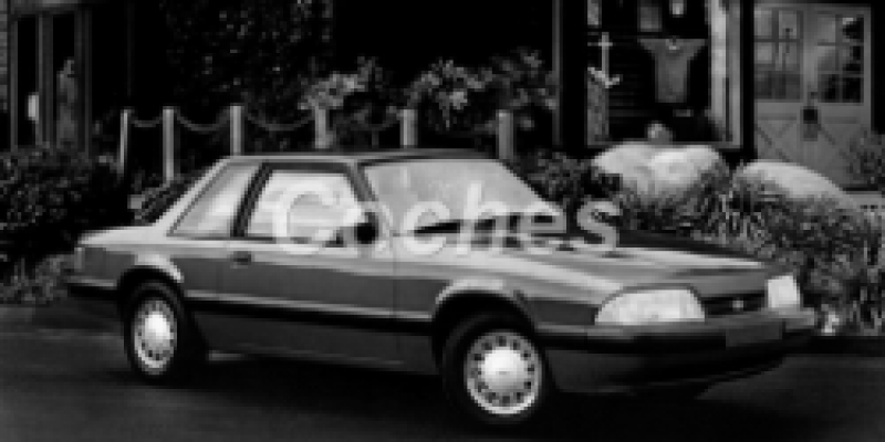 Ford Mustang 1993 Coupe III Restyling 4.9 MANUAL (228 CV)