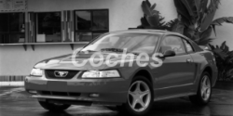 Ford Mustang 2004 Coupe IV Restyling 4.6 AUTOMATICO (305 CV)